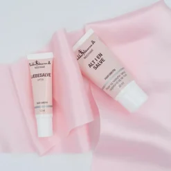 Pudderdåserne Alt i en Salve< Bodylotion|Læbepleje