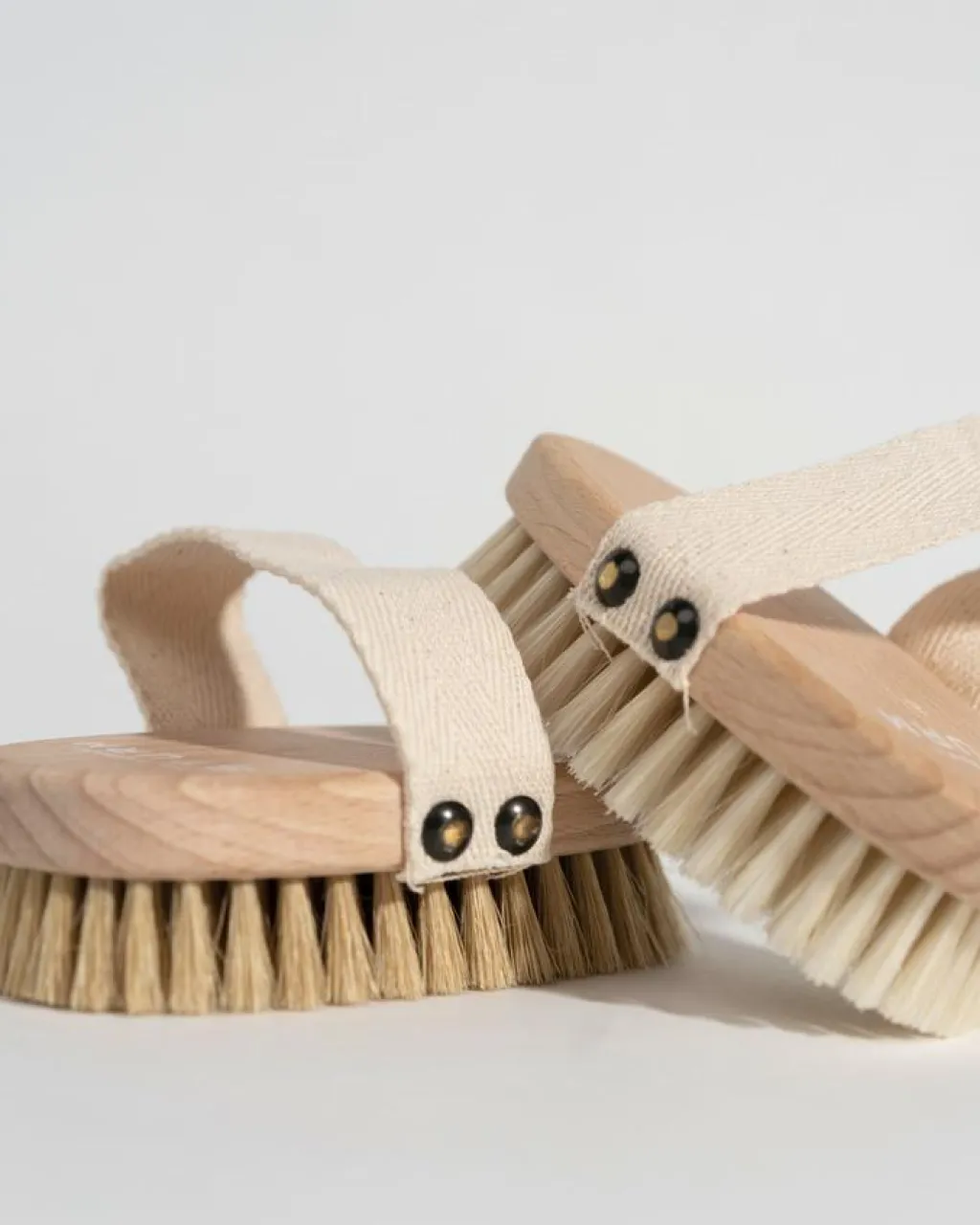 Dr. Barbara Sturm Scrub & Exfoliering>Anti-Cellulite Body Brush