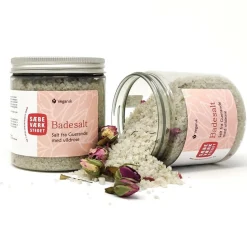 SÆBEVÆRKSTEDET Aromatisk badesalt Vildrose< Karbad