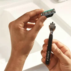 Gillette Skrabere & Blade><noscript><img width=