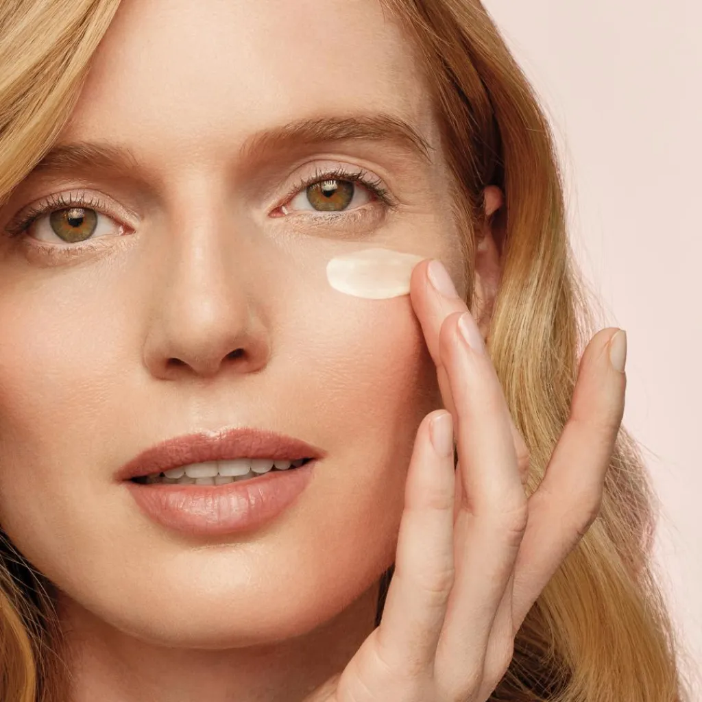 Shiseido Øjenpleje>Benefiance Wrinkle Smoothing Eye Cream