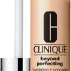 Clinique Beyond Perfecting Foundation + Concealer< Foundation