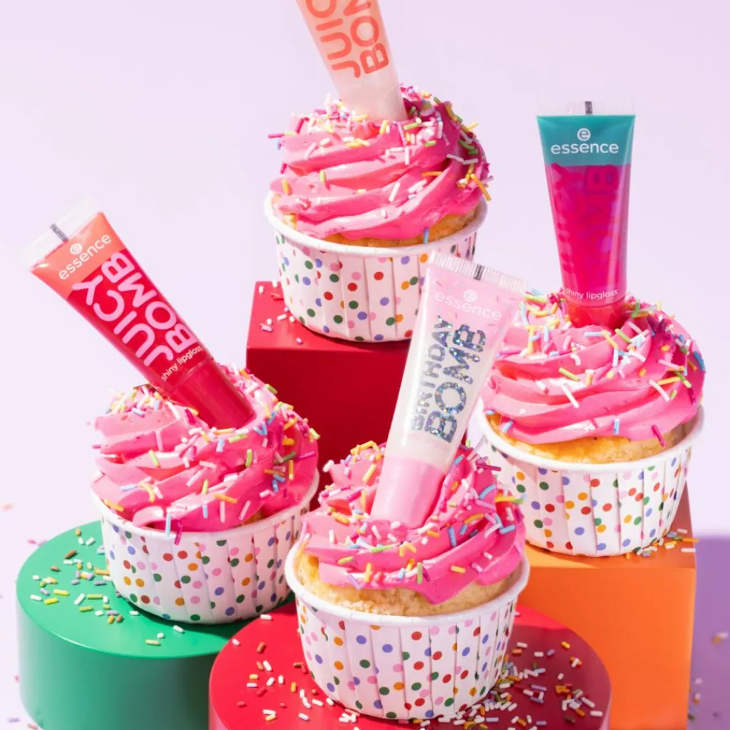 Essence Lipgloss<Birthday Bomb Shiny Lipgloss