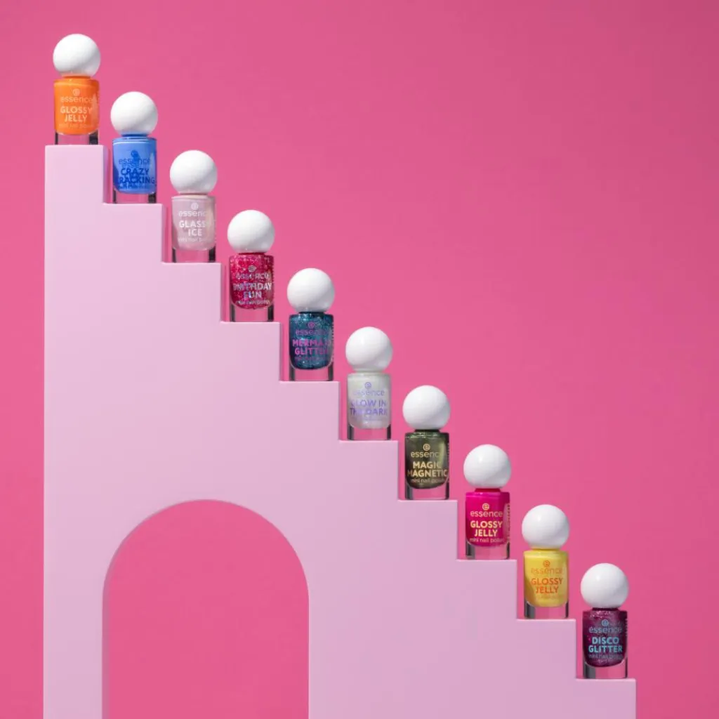 Essence Mini Makeup>Birthday Fun Mini Nail Polish