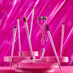 Essence Blending Brush< Øjenskyggepensler