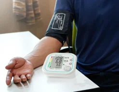Homedics Blodtryksmåler< Blodtryksmålere