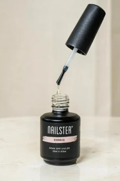 Nailster Blooming Gel< Gelénegle