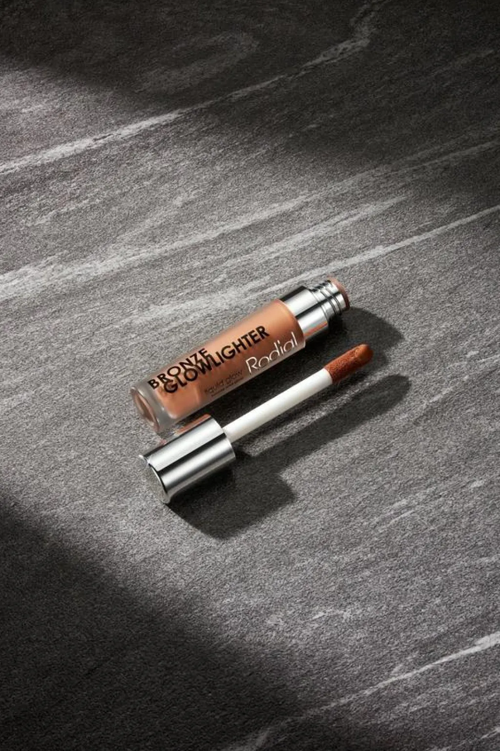 Rodial Highlight & Contour>Bronze Glowlighter