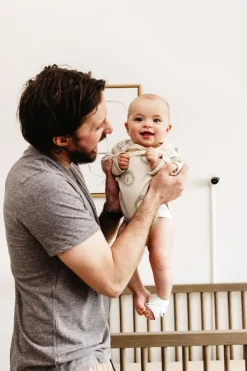 Owlet Babyalarmer><noscript><img width=