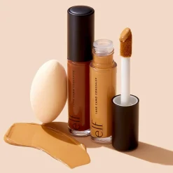 e.l.f. Makeupsvampe<Camo Concealer Sponge