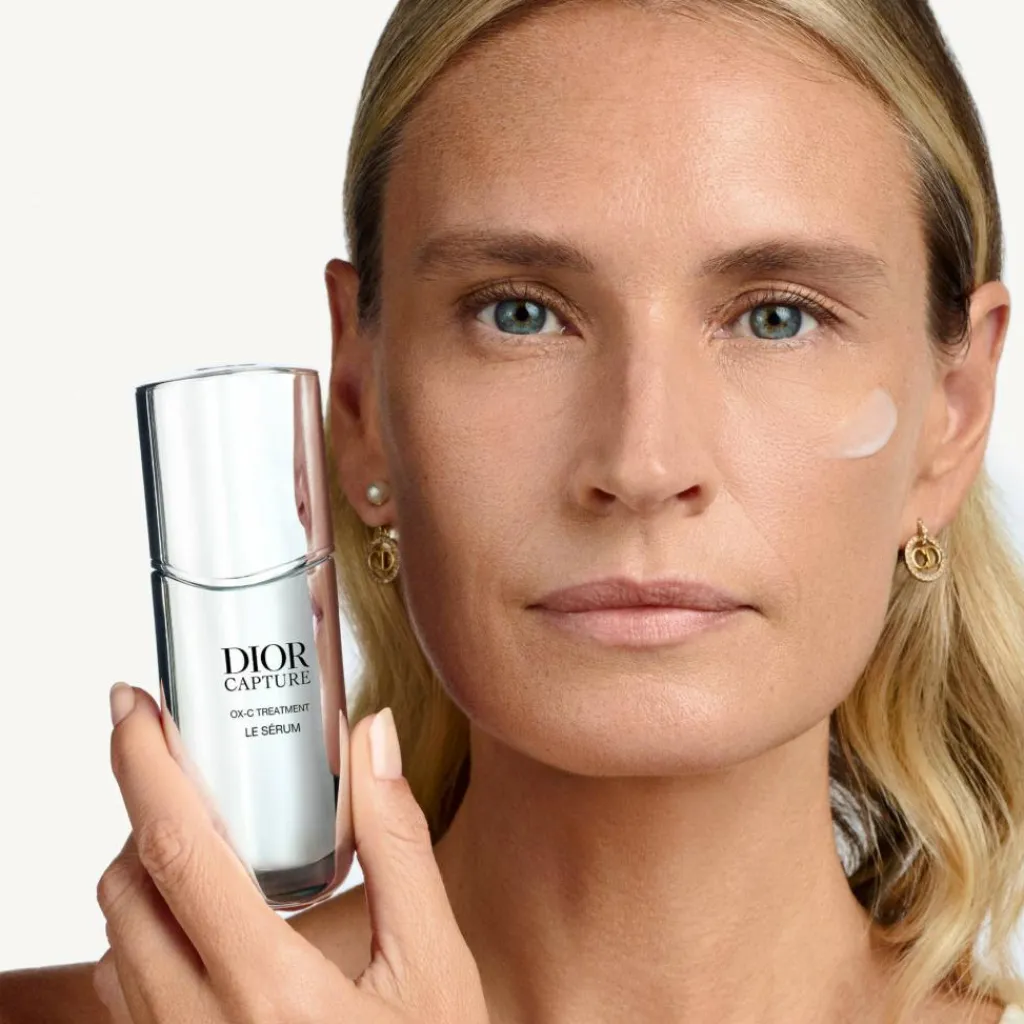 DIOR Serum>Capture Serum