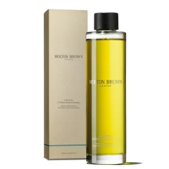 Molton Brown Coastal Cypress & Sea Fennel Aroma Reed Refill< Duftpinde
