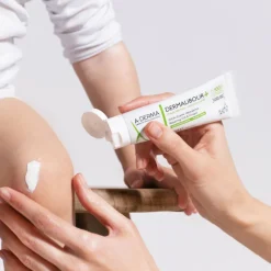 A-DERMA Dermalibour+ Repairing CICA -Cream<Børn Babysalve|Brystcreme