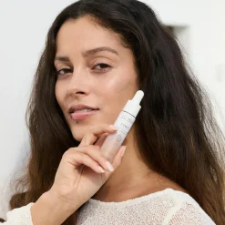 Gosh Copenhagen Foundation<DEWY Foundation Drops