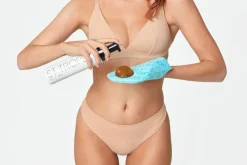 St. Tropez Dual Sided Velvet Luxe Tan Applicator Mitt< Selvbrunere