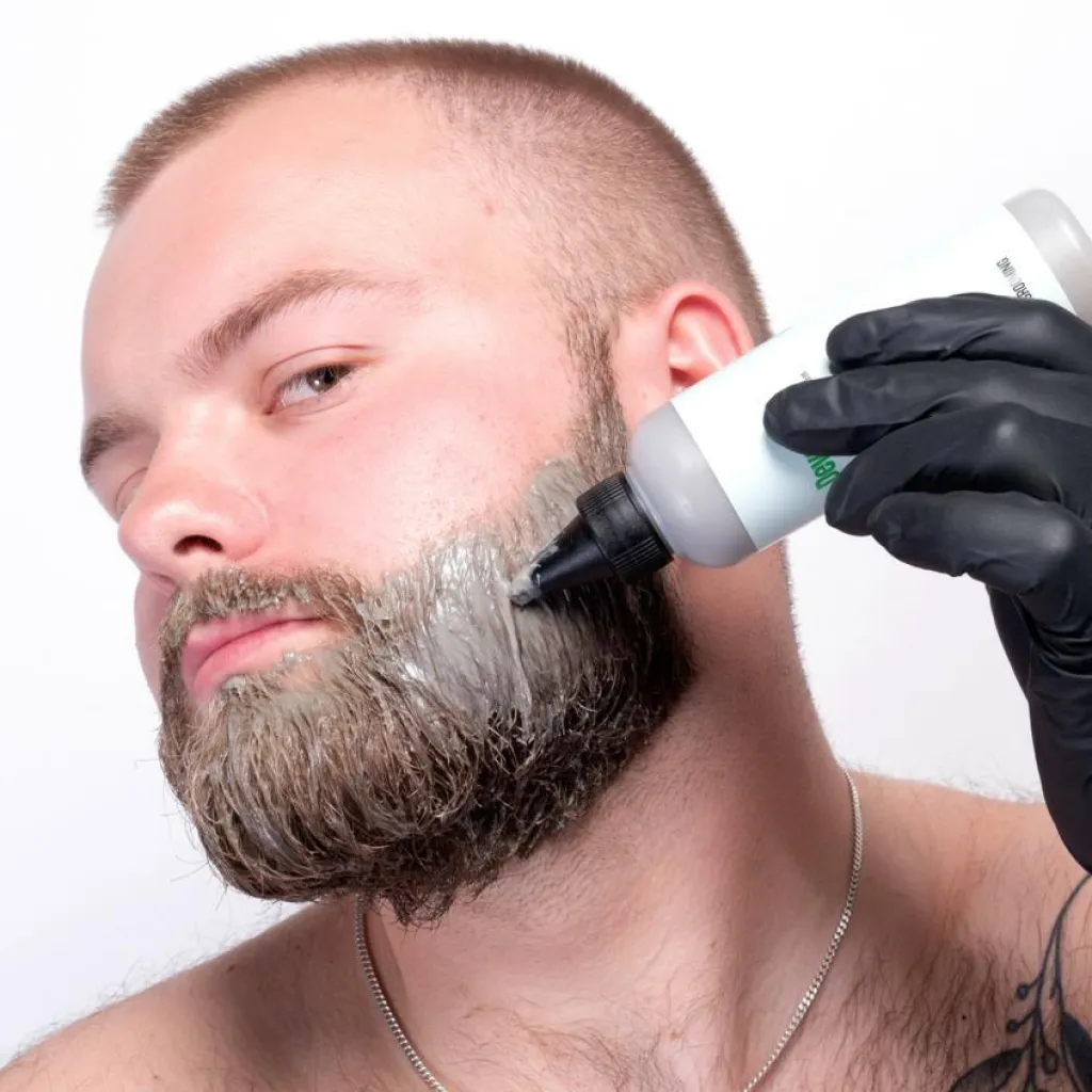 Copenhagen Grooming Dye Hard 02 - skægfarve (medium til mørkt)< Skægfarve