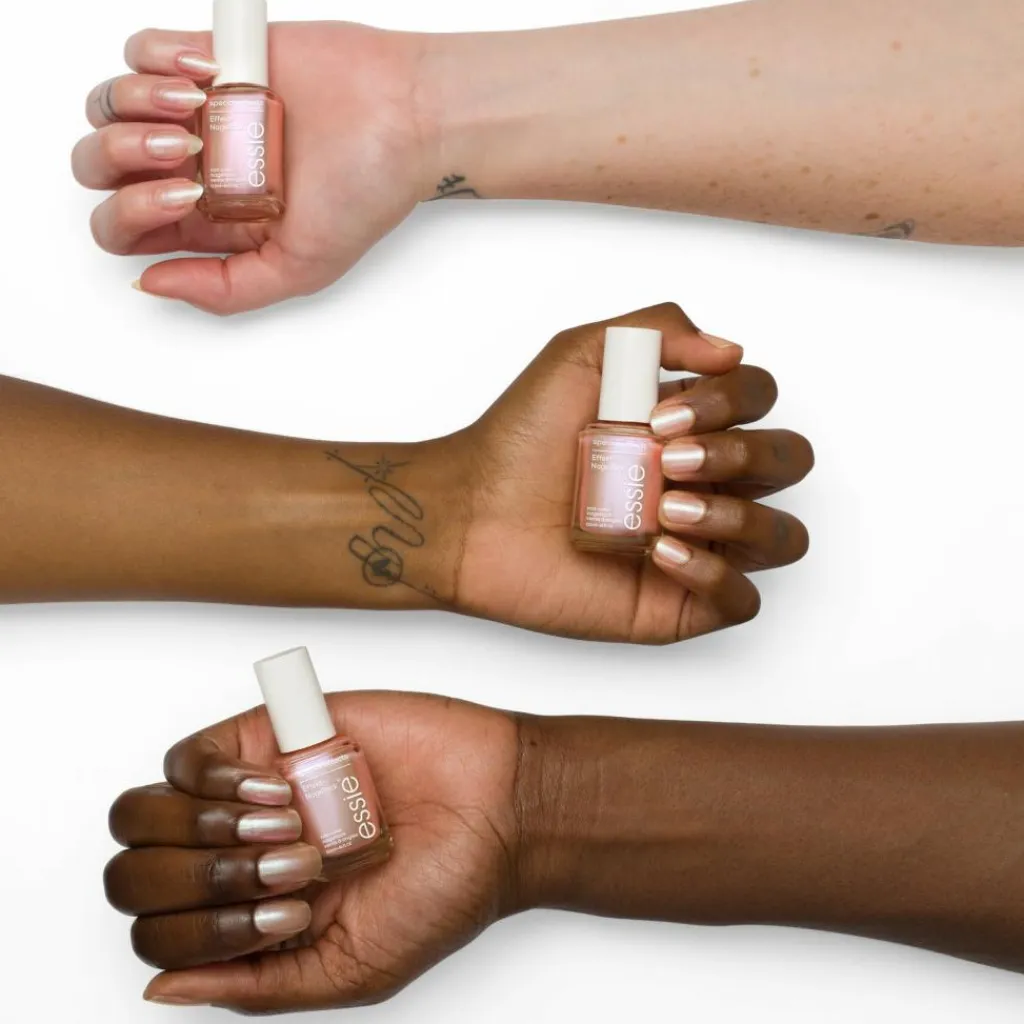 essie Neglelak<nail art studio