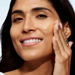 Clinique Even Better Vitamin Makeup SPF50< Foundation