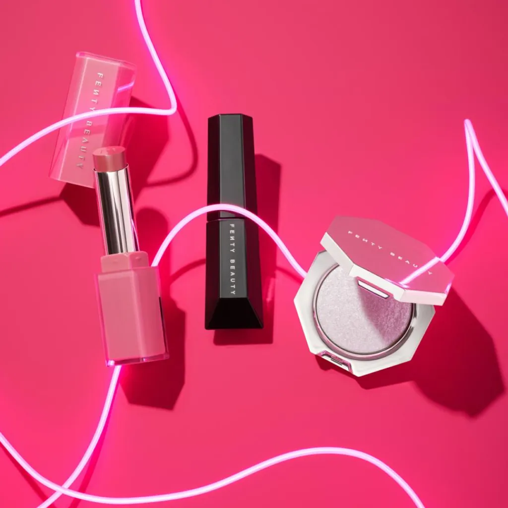Fenty Beauty Gaveæsker|Makeup Gaveæsker>FENTY's Finest 3-Piece Face, Eye and Lip Kit