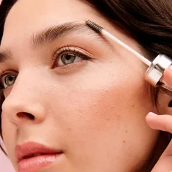 Benefit Cosmetics Fluff Up Brow Wax< Øjenbryn|Mini Makeup