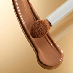 Estée Lauder Futurist Soft Touch Brightening Skincare Concealer< Concealer