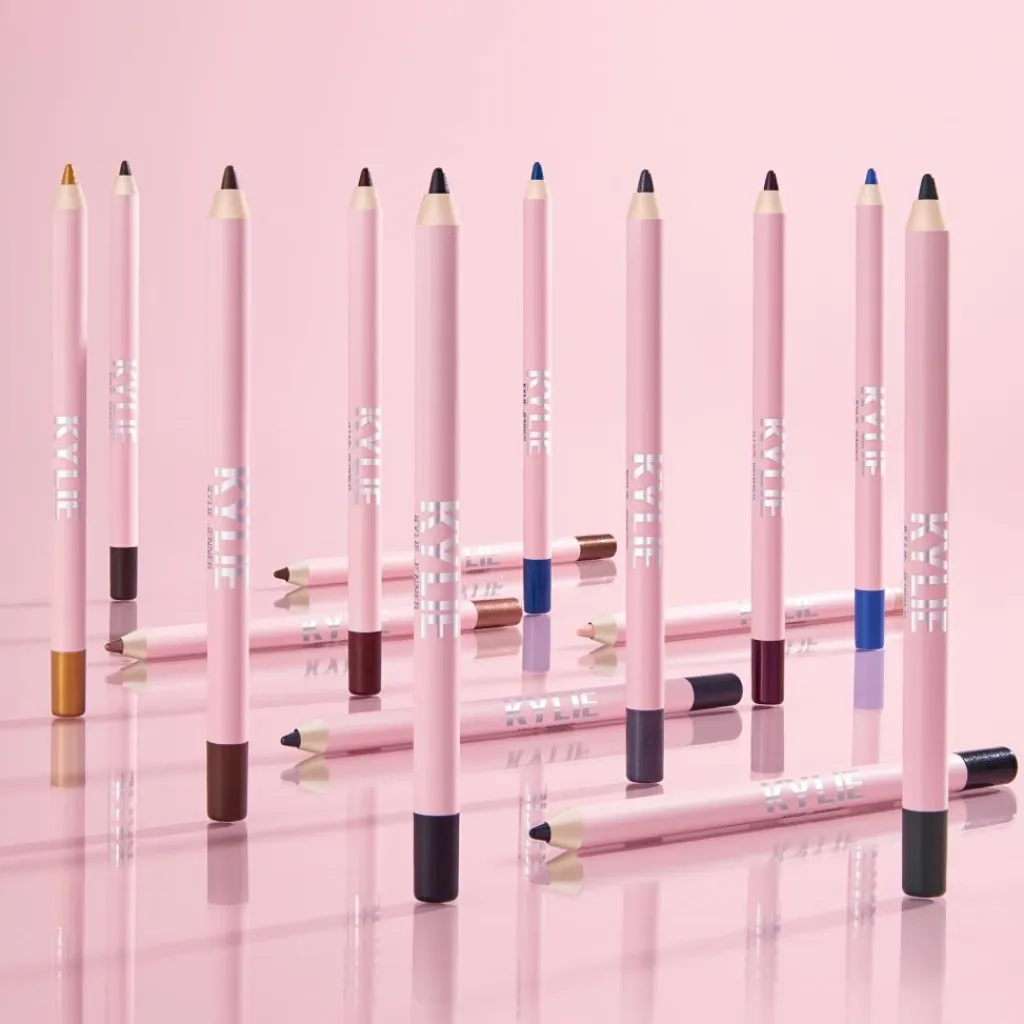 Kylie Cosmetics Gel Eyeliner Pencil< Eyeliner
