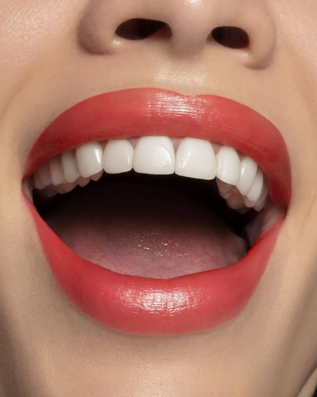 L'Oréal Paris Læbestift<Glow Paradise Balm-in-Lipstick