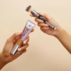 IT Cosmetics Heavenly Luxe Complexion Perfection Brush< Concealerbørster