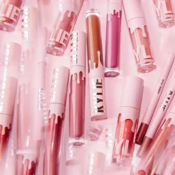Kylie Cosmetics Lipgloss><noscript><img width=