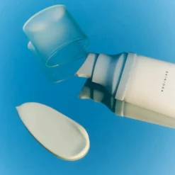 SKIN1004 Solcreme>Hyalu-Cica Water-Fit Sun Serum SPF 50