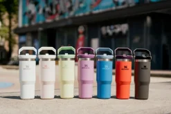 Stanley Drikkedunke<IceFlow Flip Straw Tumbler 0,89 L