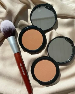 Sandstone Bronzer><noscript><img width=