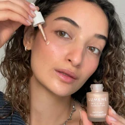 Lumene Invisible Illumination Illuminizer< Highlight & Contour