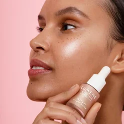 Lumene Invisible Illumination Illuminizer< Highlight & Contour