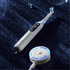 Oral-B iO 10s Eltandbørste< Mund & Tandpleje