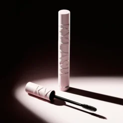 Kylie Cosmetics Kylash Volume Mascara< Mascara