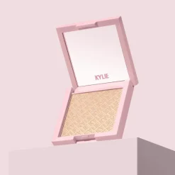 Kylie Cosmetics Highlight & Contour<Kylighter Illuminating Powder