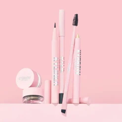 Kylie Cosmetics Kyliner Liquid Pen< Eyeliner
