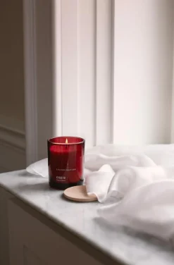 SKANDINAVISK Lys & Lamper<Kyss Scented Candle