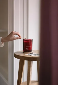 SKANDINAVISK Lys & Lamper<Kyss Scented Candle