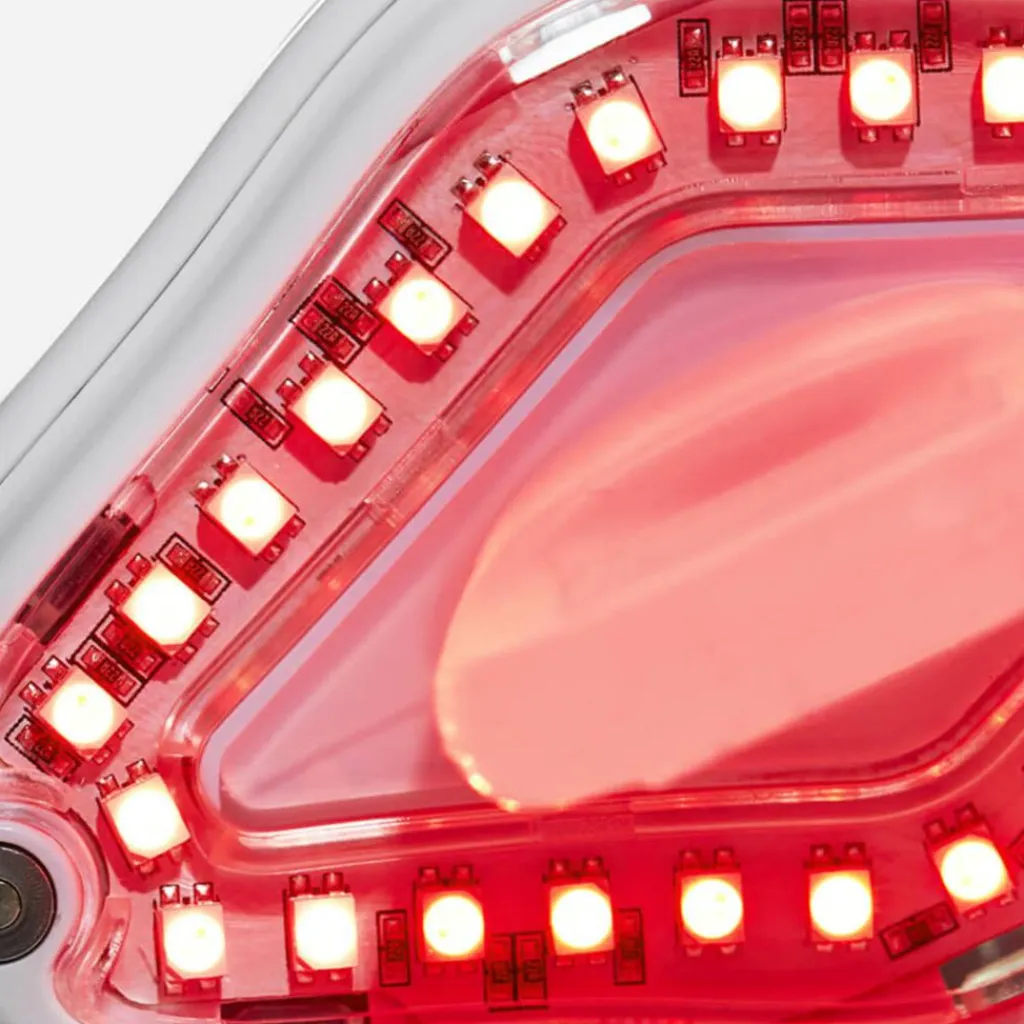 CurrentBody Skin Ansigtsbehandling<LED Lip Perfector