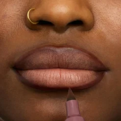 Essence Lipliner><noscript><img width=