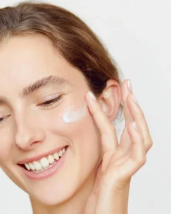 NIVEA Luminous Anti Dark-Spot Day Fluid SPF 50< Anti-Age|Dagcreme