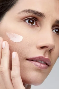NIVEA Luminous Anti-spot Serum< Serum