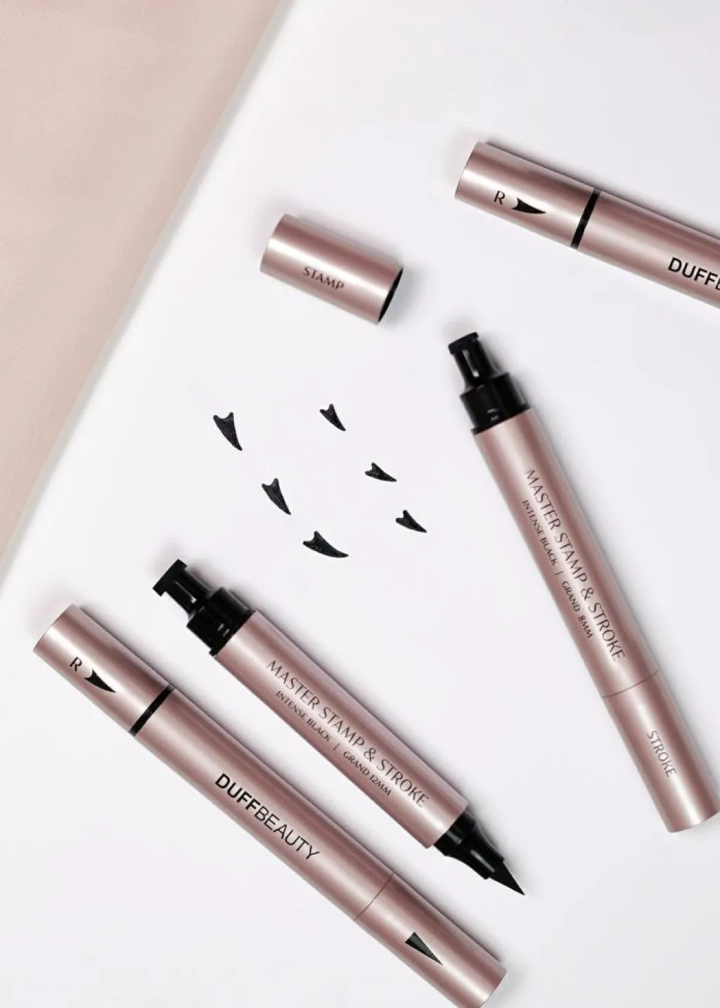DUFFBEAUTY Master Stamp & Stroke Eyeliner< Eyeliner