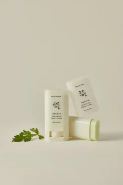 Beauty of Joseon Solcreme<Matte Sun Stick Mugwort + Camelia SPF 50