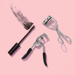 e.l.f. Mechanical Eyelash Curler< Øjenvippebukkere