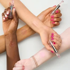 Essence Læbestift<Meta Glow Colour Changing Lipstick