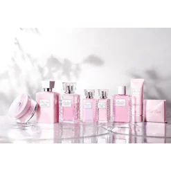 DIOR Miss Perfumed Deodorant< Til Hende|Deodoranter