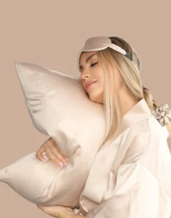 Lenoites Mulberry Silk Pillowcase< Sengetøj, Dyner & Puder